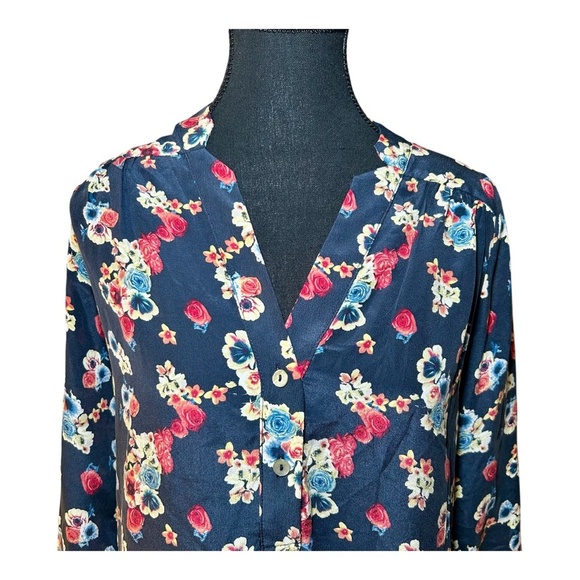 Amour Vert 100% Silk Floral V Neck Womens Stitch Fix Blouse, Size Small, NWOT - Picture 3 of 9
